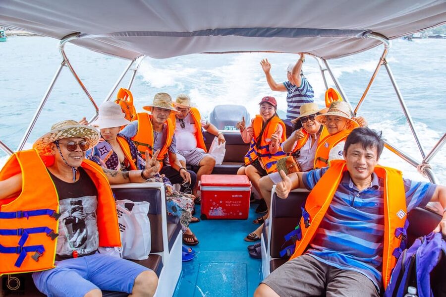 2-3 hours of Private Snorkeling Trip in South of Phu Quoc - Who should book this snorkeling trip?