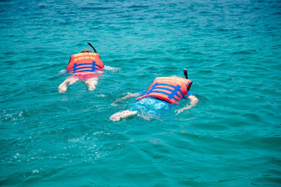2-3 hours of Private Snorkeling Trip in South of Phu Quoc - Kim Quy Island is for confident swimmers