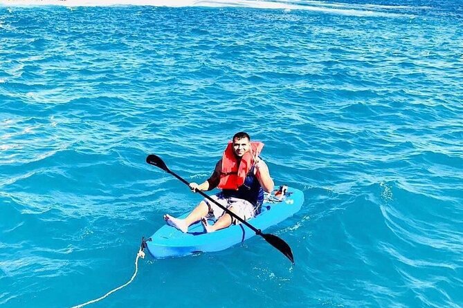 3 hour Snorkeling and Catamaran in Cabo San Lucas - Food varies, and the $10 question matters