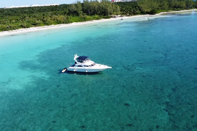 4 hours snorkel & beach tour - Private Yacht 47 ft - Morning or afternoon: choose the mood you want