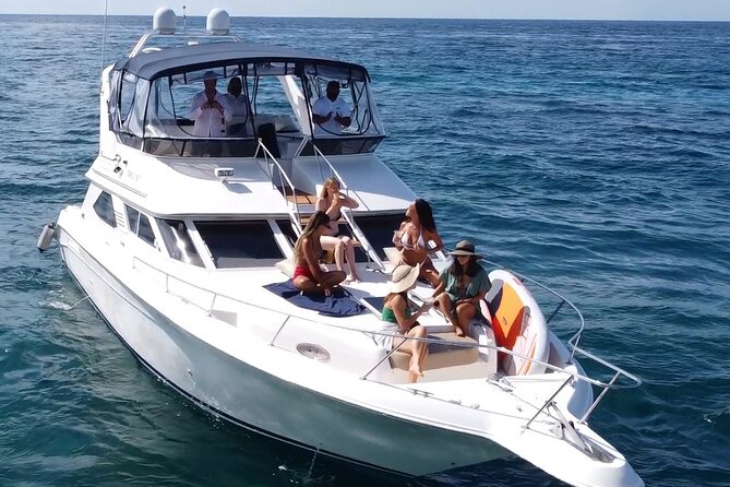 4 hours snorkel & beach tour - Private Yacht 47 ft - What to know before you pay