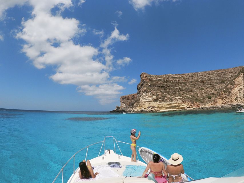 5 hours Lampedusa: Boat Tour with panino SUP e snorkeling - Key points to know before booking