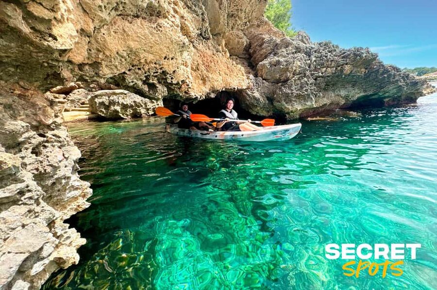 Alcudia: Kayak Tour with Snorkel & Sea Cave Swim - Timing, weather, and what you should bring
