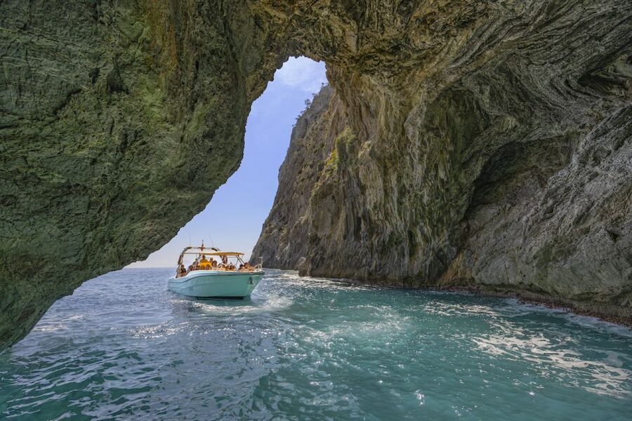 Alcudia: Pirate Cave, Parc Natural & Snorkel - What the crew does especially well