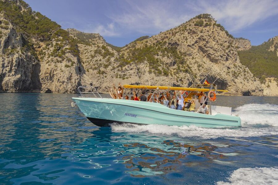 Alcudia: Pirate Cave, Parc Natural & Snorkel - Price, packing and practical value at $78