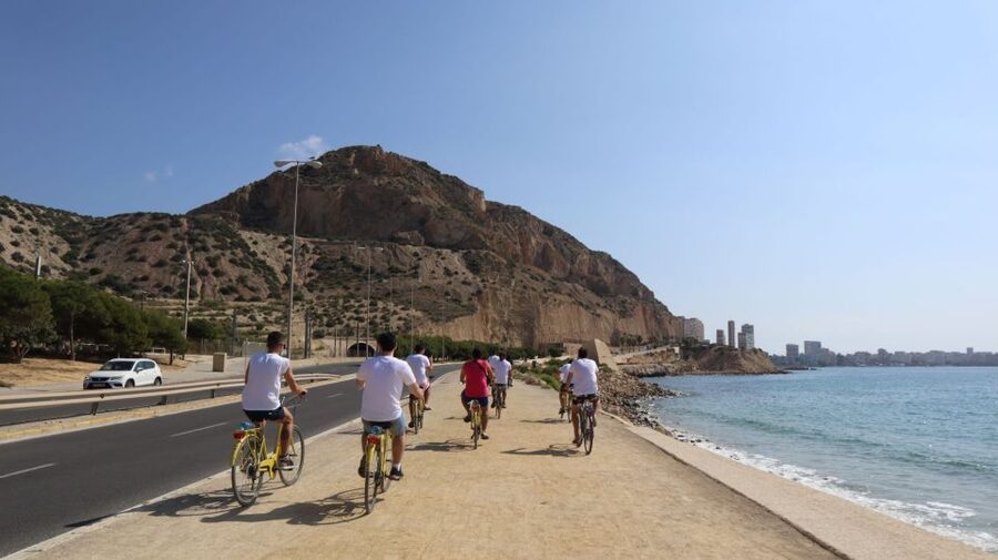 Alicante: Calas and Beaches E-Bike Tour with Snorkeling - E-bike or standard bicycle?