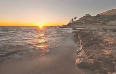 Alicante: E-Bike, Snorkeling and Paddle Surf Tour