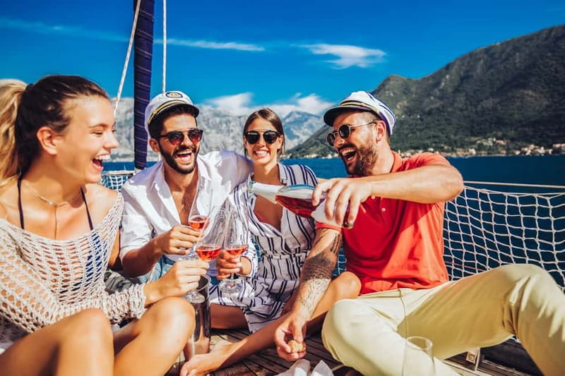 Amalfi Coast: Boat and Snorkeling Tour with Fruit & Drinks - Key points at a glance