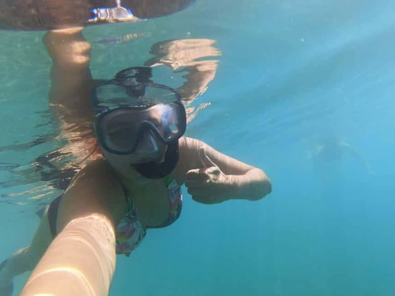 Amalfi: Kayak-Snorkel to Pandora Cave, Hidden Beach & Drinks - What the guide adds to the experience