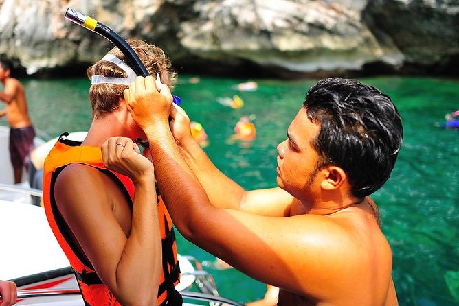 Angthong National Marine Park by Speed Boat with Snorkeling & Kayaking - Who will enjoy this trip most