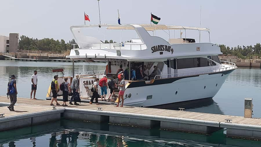 Aqaba: Red Sea Snorkeling Boat Trip with Buffet Lunch - First Stop: Coral, Fish, and Water Clarity