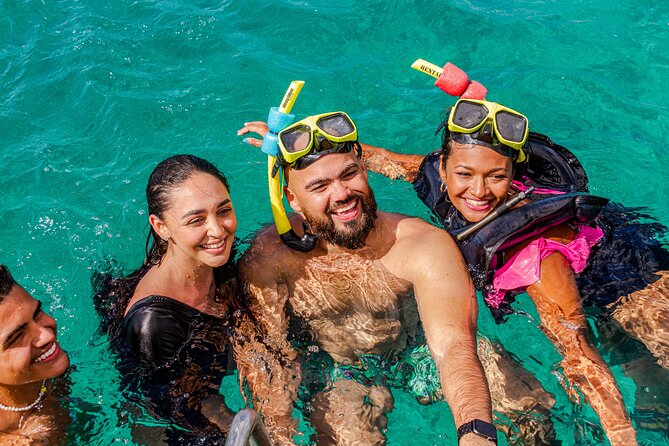 Aruba Morning Snorkel Sail aboard Palm Pleasure Catamaran - Stop three: Arashi reef and the Aruba view