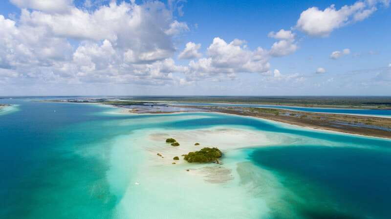Bacalar & Cenotes: 3 hours kayak rental with snorkeling gear - A flexible way to see Bacalar Lagoon