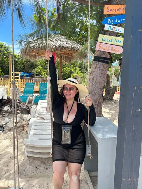 Bahamas: Swimming Pigs & Snorkeling Cruise with Lunch & Rum - Rum, music, and the ride home