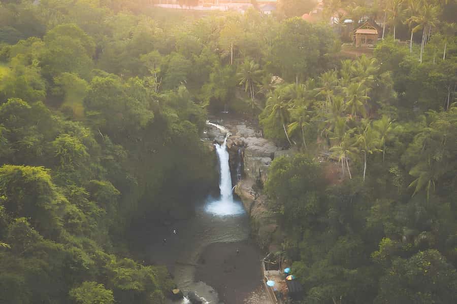 Bali: Blue Lagoon Snorkel, Kanto Lampo & Tibumana Waterfalls - Transport choices change the value