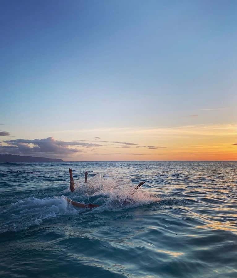 Bali: Lovina Sunset Tour with Snorkeling Experience - Boarding the boat and setting the pace