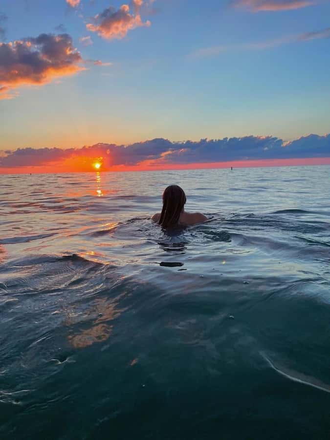 Bali: Lovina Sunset Tour with Snorkeling Experience - Dolphins add excitement, but they are luck