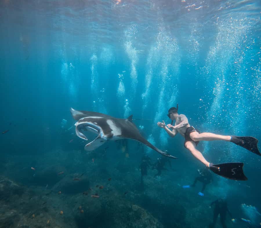 Bali/Nusa Penida: Manta Point Snorkeling & West Coast Tour - How demanding is the full three to nine hours?