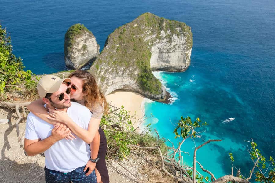 Bali: Nusa Penida Speedboat Trip with Snorkeling and Tour - What to bring and what to expect at the end