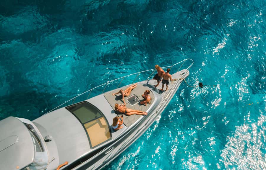 Bali: Nusa Penida Speedboat Trip with Snorkeling and Tour - Four snorkeling stops, each with a different feel