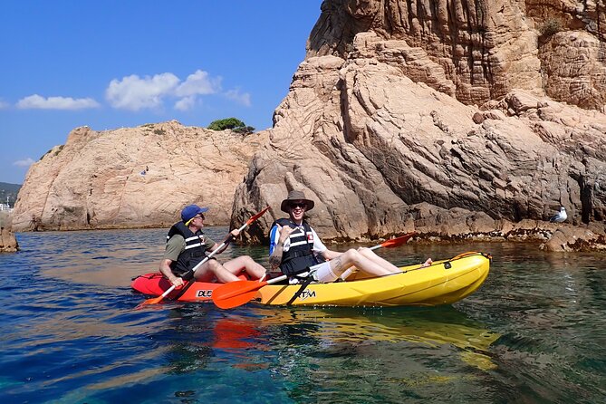 Barcelona Wild Experience: Kayak and Snorkel in Costa Brava - The private drive can take up to two hours