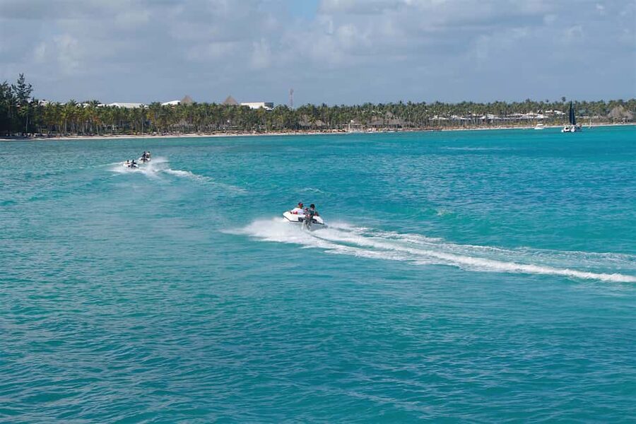 Bávaro: Speed Boat and Snorkeling Trip - The speedboat ride around Bávaro