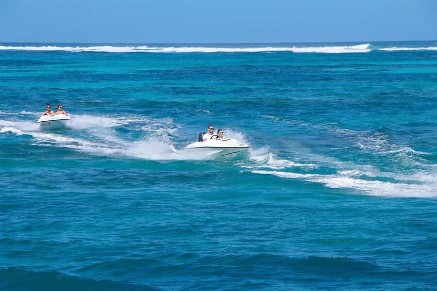 Bávaro: Speed Boat and Snorkeling Trip - Timing, safety, and small practical details