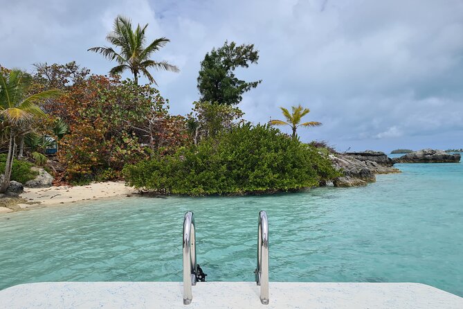 Bermuda Private Boat Charter: Snorkel, Cliff Jumping & Sightseeing - How Captain Edward shapes the experience