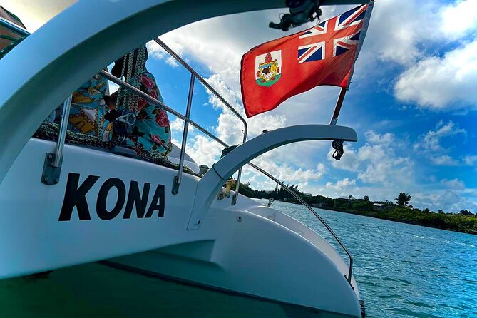 Bermuda Private Catamaran:Snorkeling, Shipwrecks & Cliff Jumping - Leaving the shore and choosing your route