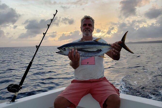Big Game Fishing charter and Snorkeling trips Bonaire - Four hours on Bonaire’s open water