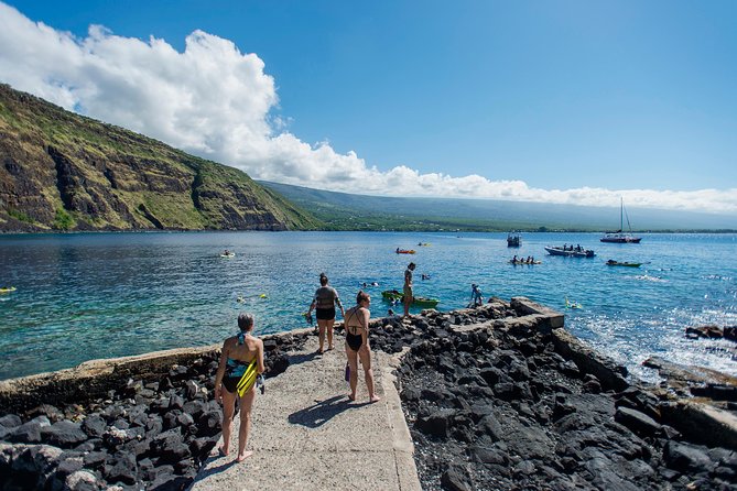 Big Island: Captain Cook Snorkel On A Power Catamaran With Lunch - From Honokohau Marina to the open coast
