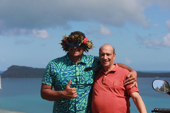 Bora Bora Combo Tour: Lagoon Cruise and 4WD Tour Including Snorkeling - Guides who shape the mood of the day