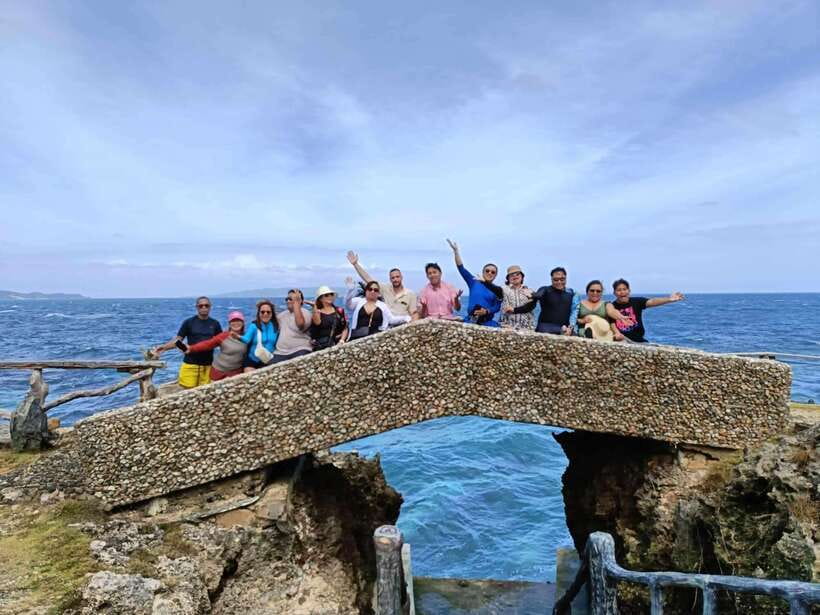 Boracay: Island Hopping with Snorkeling and Crystal Cove - Who should book this island-hopping outing?