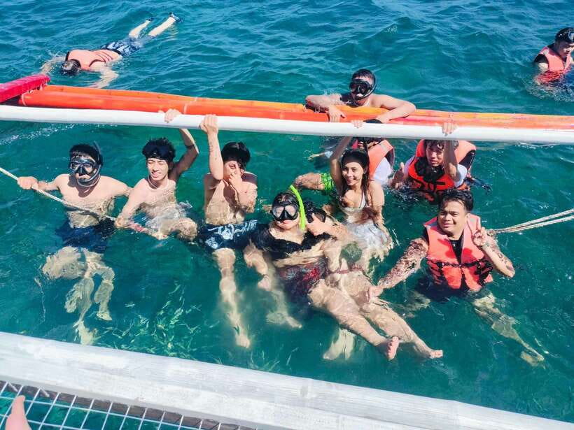 Boracay: Island Hopping with Snorkeling and Crystal Cove - What the $30 price really includes