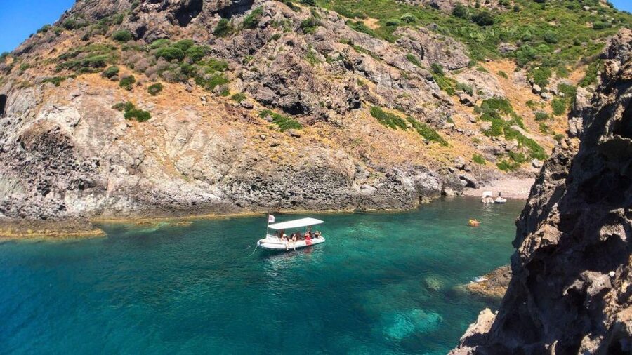 Bosa: Snorkeling Tour of the Coastline Coves - Capo Marrargiu’s volcanic coves and seabed