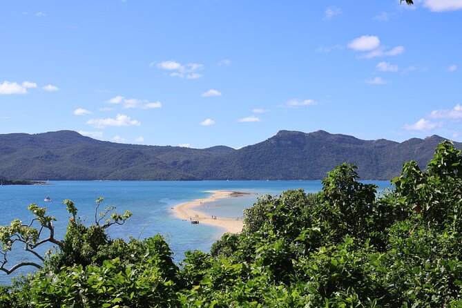 British Defender 3D2N Whitsunday Snorkelling Sailing Adventure - Food, drinks, and what the price really covers