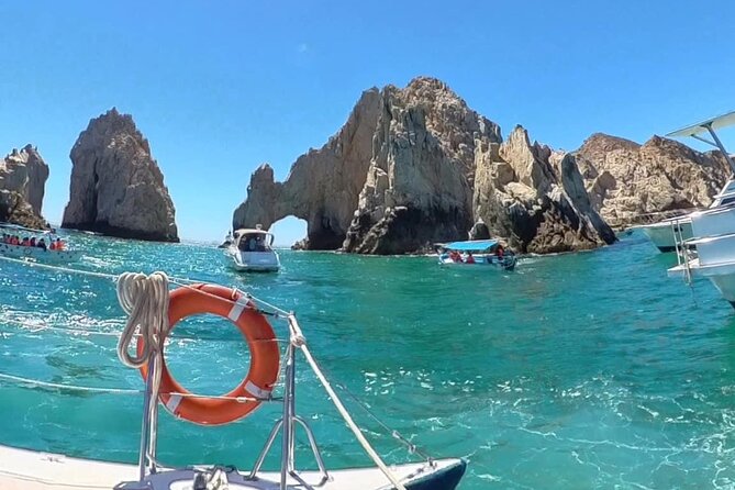 Cabo Blue Snorkeling Cruise, Open Bar and Lunch in Cabo San Lucas - El Arco, the photo stop everyone expects