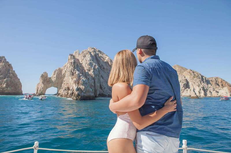 Cabo Catamaran Snorkel: Arch & Santa Maria, Open Bar, Snacks - The return past Cabo’s southern coast