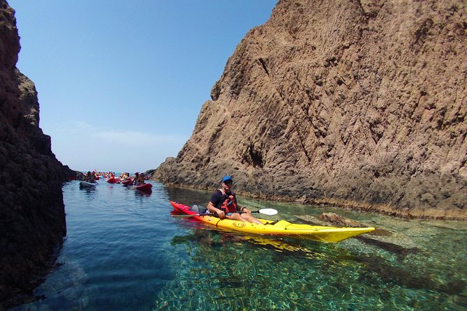 Cabo de Gata Active. Guided kayak and snorkel route through coves of the Natural Park - Fitness, weather, and practical planning
