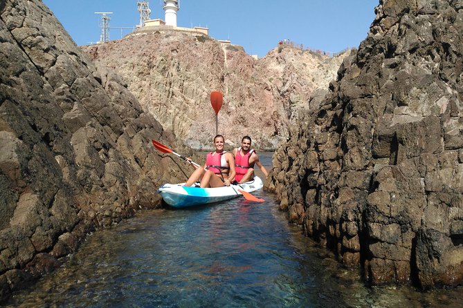 Cabo de Gata: Tour en kayak y snorkel full face + fotos incluidas - Starting at Paraje la Fabriquilla
