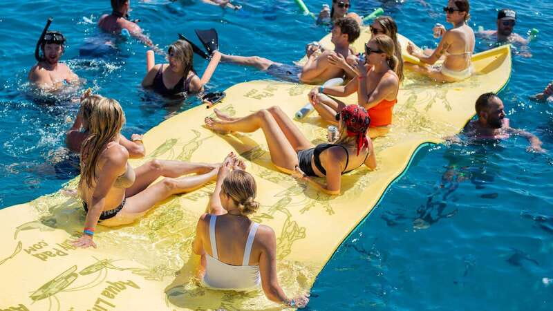 Cabo San Lucas: 4-Hour Snorkeling Cruise with Open Bar - Booking details that can save you trouble