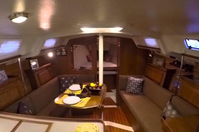 Cabo San Lucas Private 38 ft Sailing Tour with Snorkeling - Food, drinks, and the onboard feel
