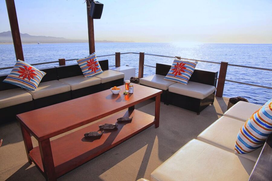 Cabo San Lucas: Private Catamaran Tour with Snorkeling - Who will enjoy this catamaran most