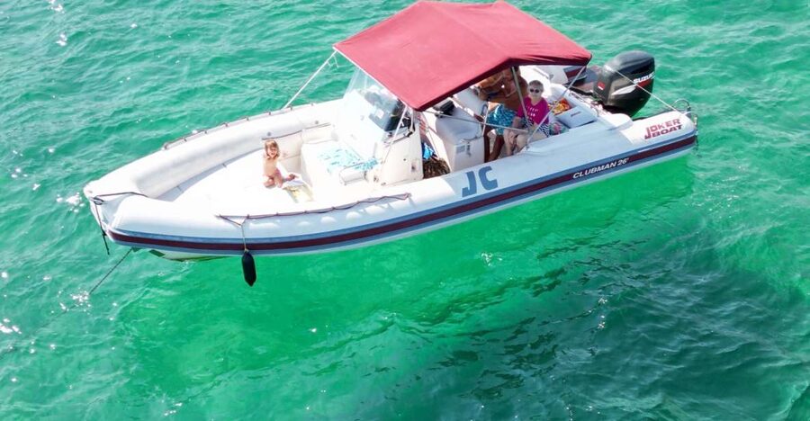 Cagliari: Boat Tour snorkeling Sella con con aperitivo - Practical packing advice for a sunny morning