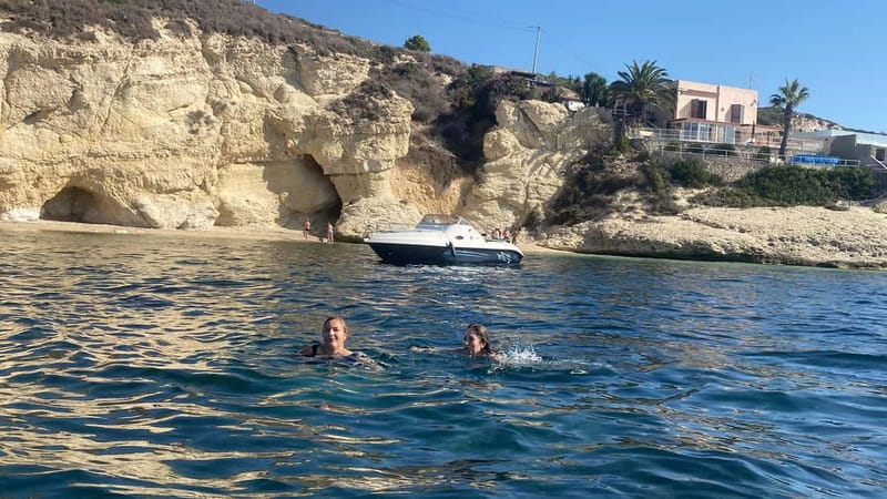 Cagliari: tour con 5 soste snorkeling e aperitivo - Cala Fighera: a proper swim and snorkel break