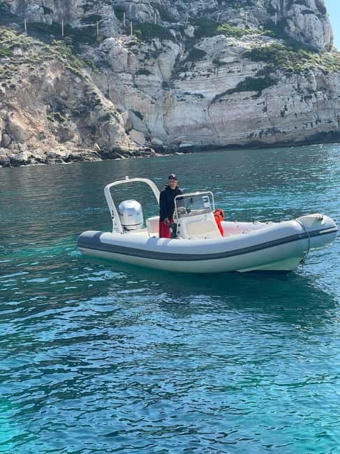 Cagliari: tour con 5 soste snorkeling e aperitivo - Seeing Cagliari from the sea