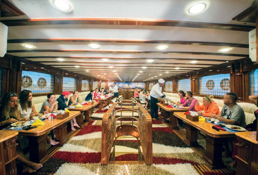 Cairo: Luxury Snorkeling Cruise & lunch with optional pickup - Finding the boat at Dome Marina