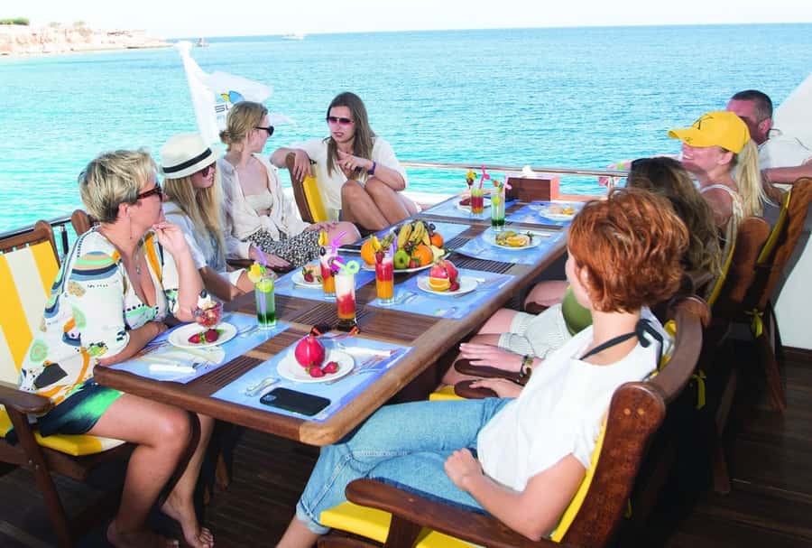 Cairo to Red Sea: VIP Yacht Cruise, Snorkeling & Lunch - From Cairo to Ain Sokhna: the part that needs careful planning