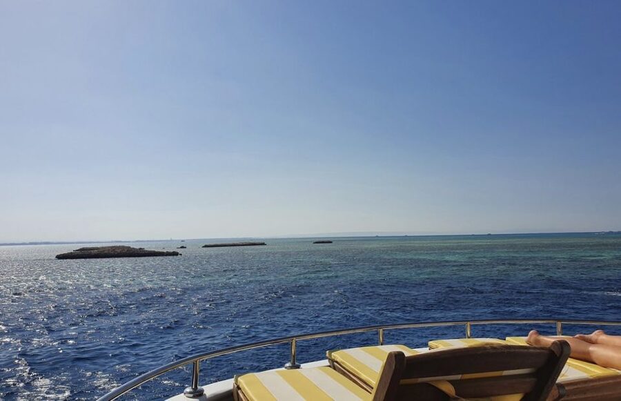 Cairo to Red Sea: VIP Yacht Cruise, Snorkeling & Lunch - What the $44 price really covers