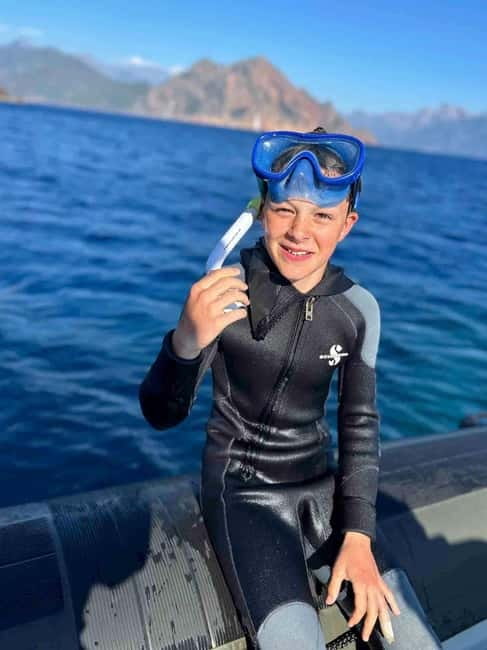 Calvi : Sortie snorkeling en bateau en bordure de réserve - What the $46 price includes